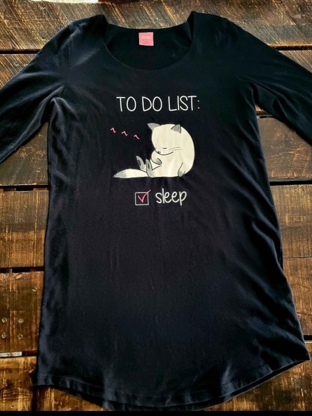 Black Womans Long Sleeve Top with To Do List, Sleeping Cat Graphic Size Medium